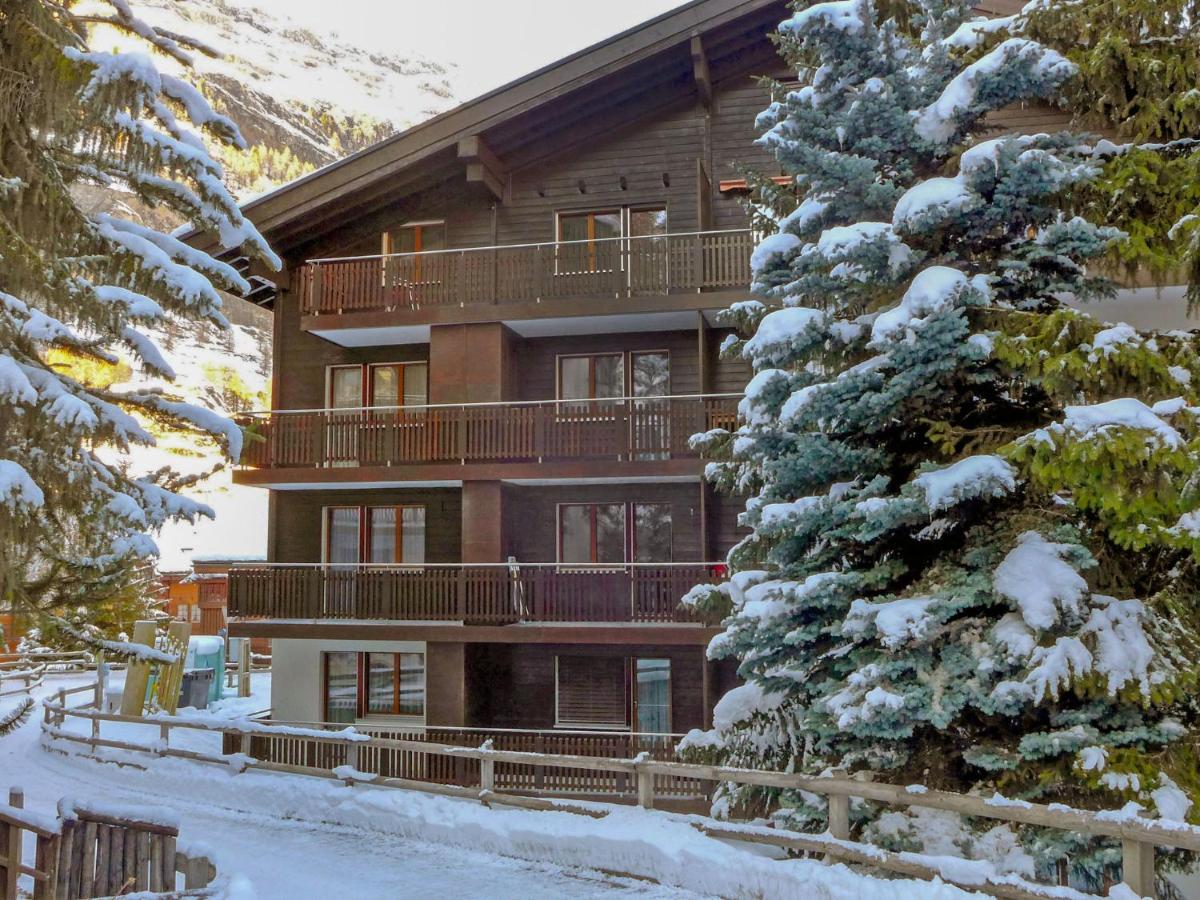 Apartment Sungold-1 Zermatt Bagian luar foto