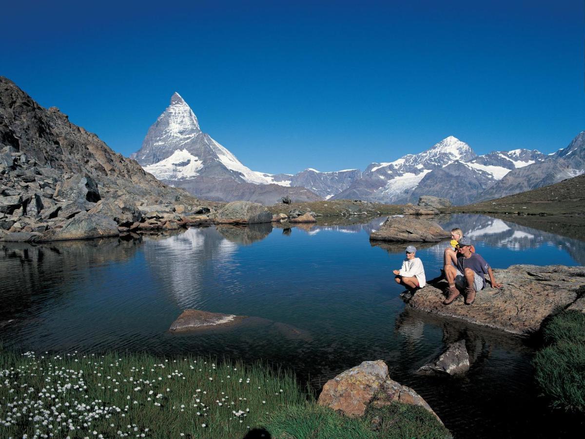 Apartment Sungold-1 Zermatt Bagian luar foto