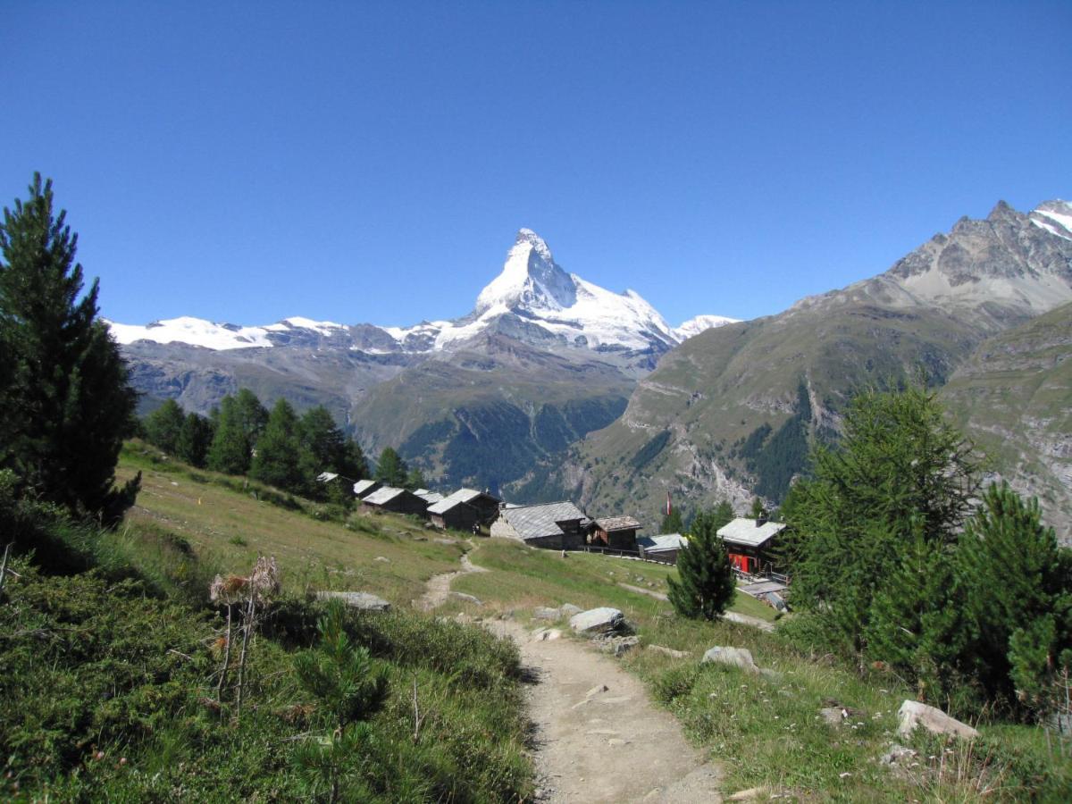 Apartment Sungold-1 Zermatt Bagian luar foto